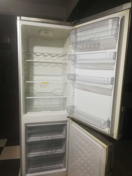 Frigider-Combina frigorifica