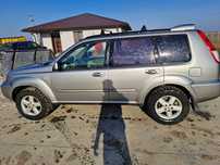 Vand nissan x trail 900 euro fix probleme motor