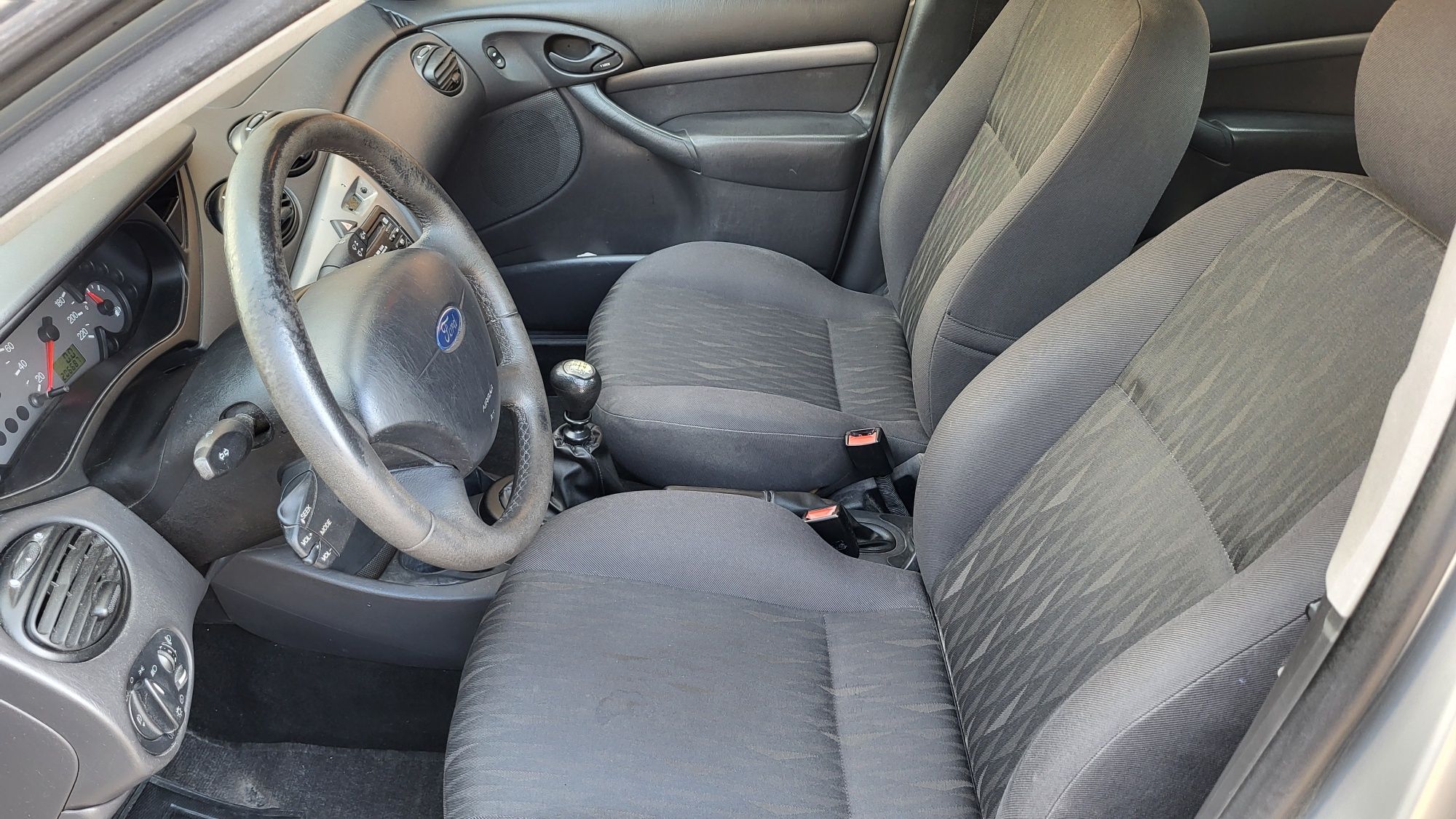 Vând autoturism Ford Focus 1,8 TDCI