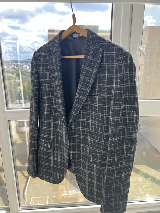 Пиджаки мужские.