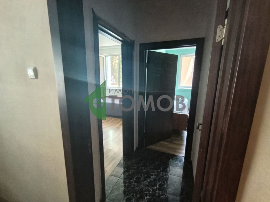 Дава се под наем Тристаен апартамент в Стара Загора, Център - 67 кв.м за 306 € - Снимка #11