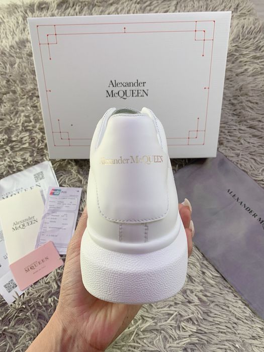 Adidasi Alexander McQueen