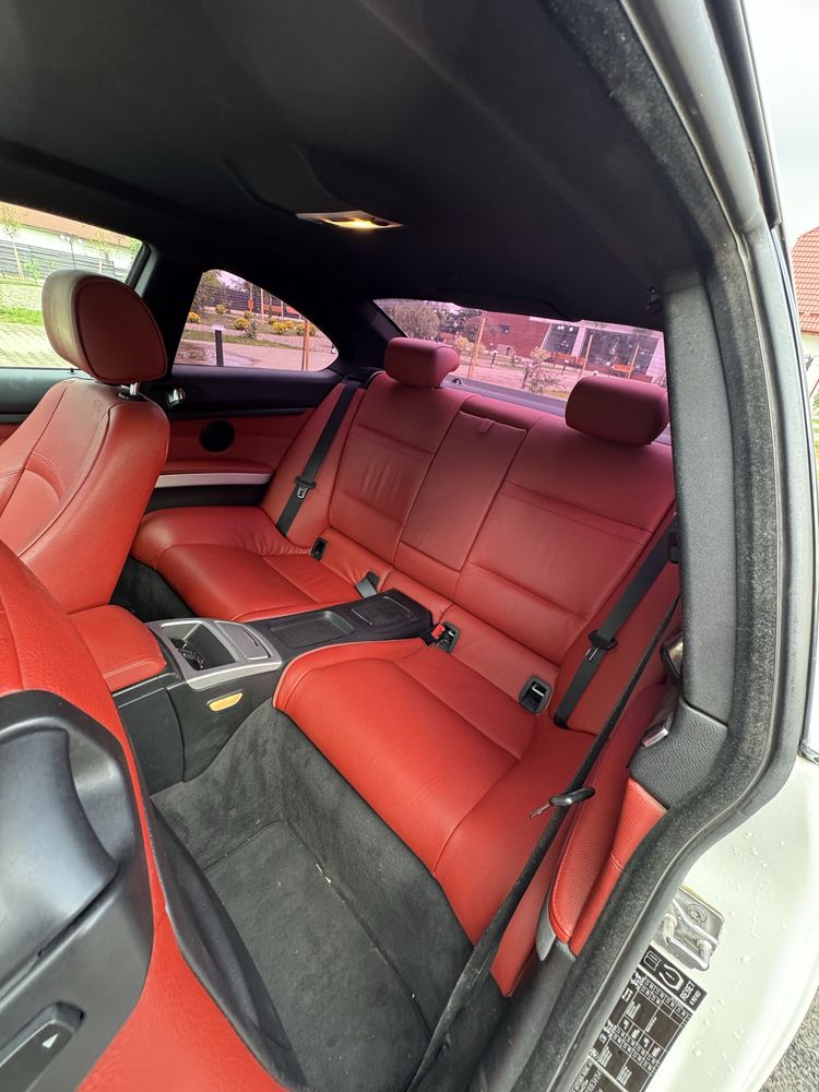 BMW E92 330D Facelift/M Paket/Bi-Xenon Automat