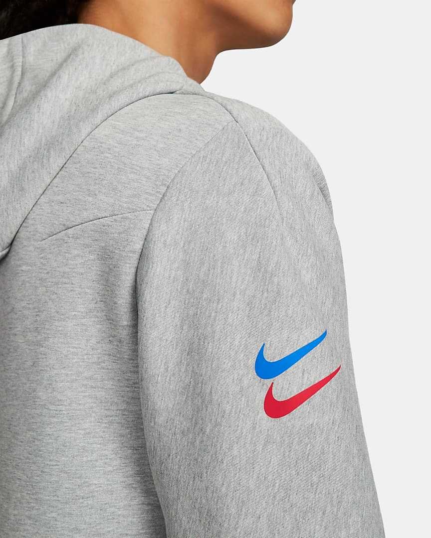 Мъжко горнище Nike X Barcelona tech fleece grey