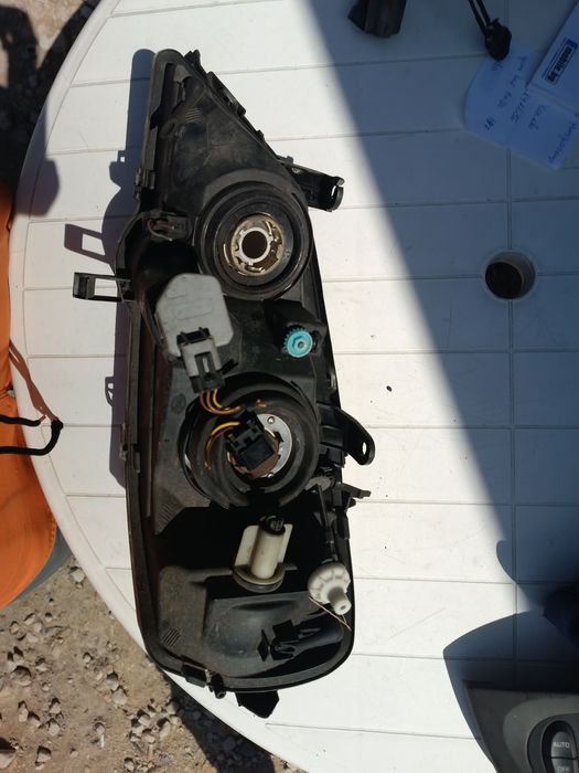 Фарове за Опел Астра Г 98- 2003