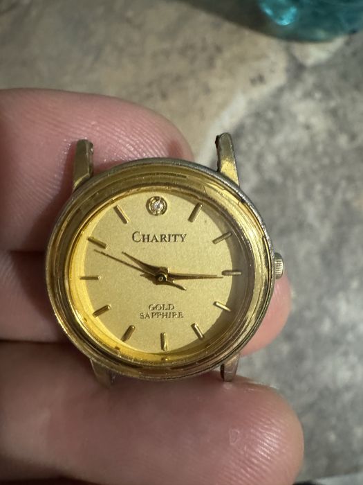 Ceas din aur 18 k CHARITY