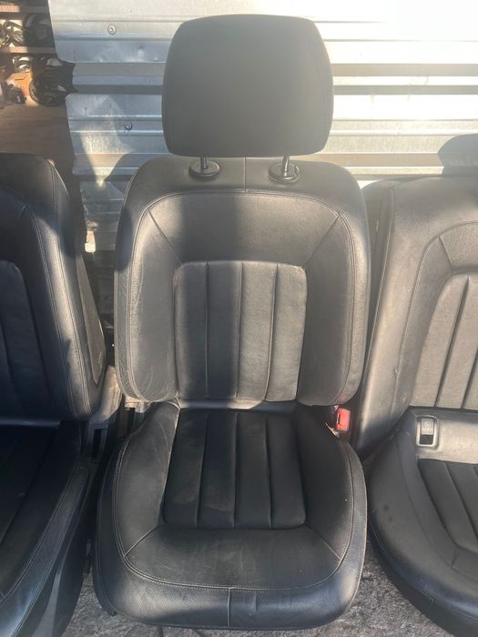 Кожен салон седалки Mercedes ClS W218 Benz Мерцедес н 228 електрически