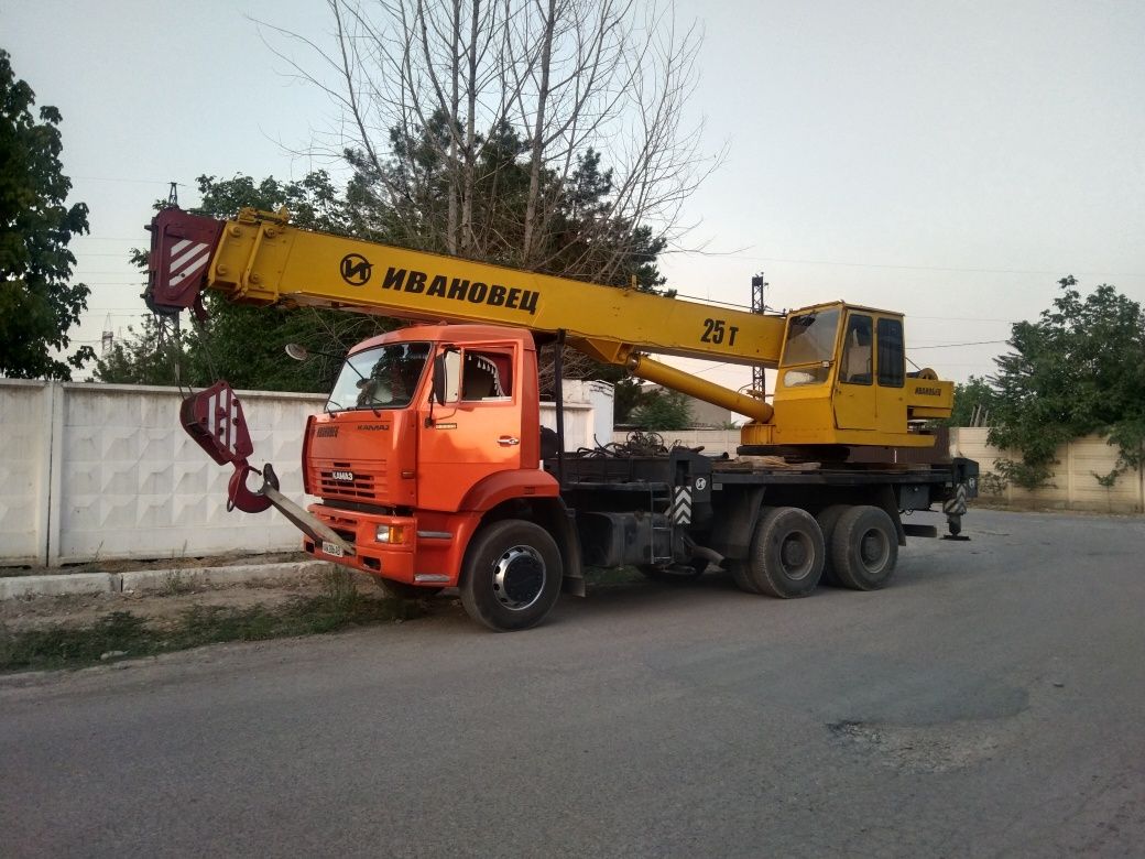 Автокран хизмати 25 тонна