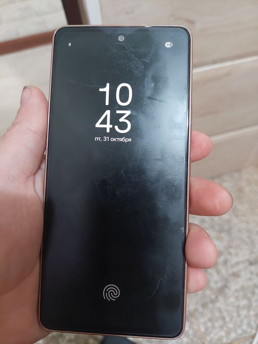 Продам два телефона самсунг а 53 и самсунг а 52 все равно работает