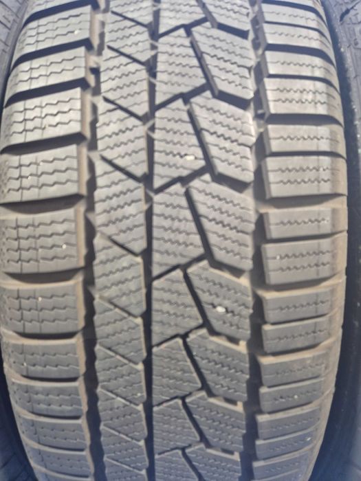 195/60/16 H Continental