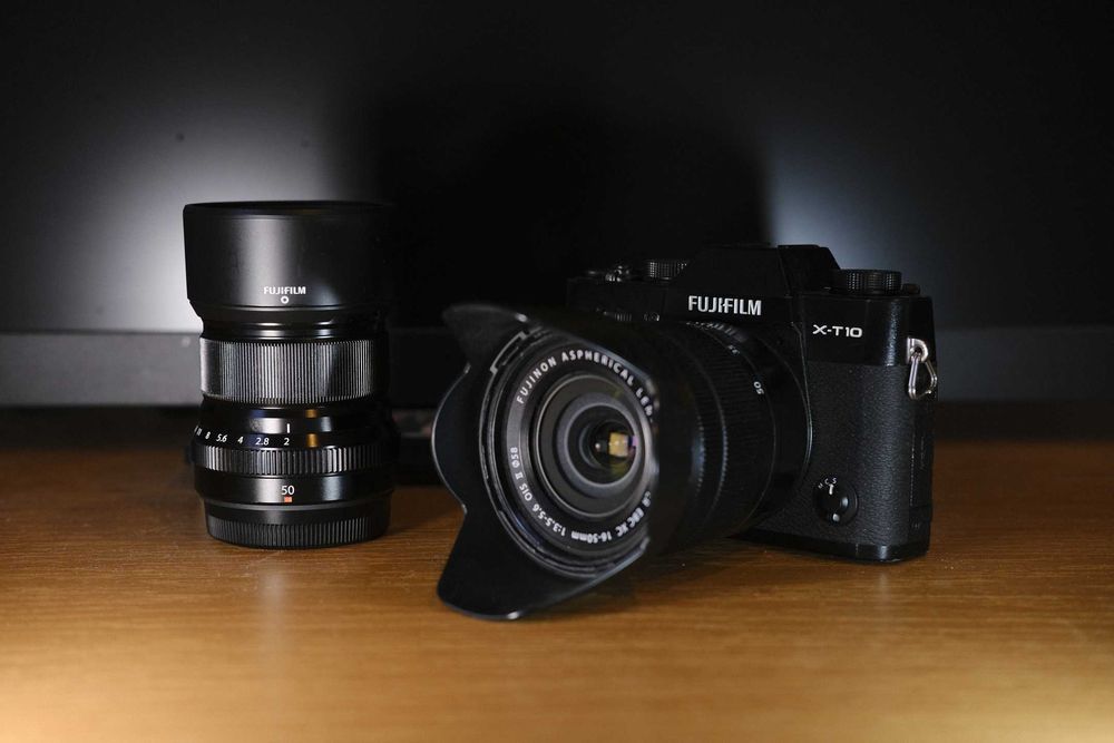 Fujifilm X-T10 с родными объективами 16-50mm f//3.5-5.6 и 50mm f/2