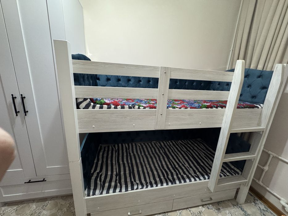 Продается двухярустная кровать