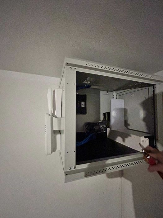 Camere Video Porti Culisante Porti Batante Control Acces Mentenanta