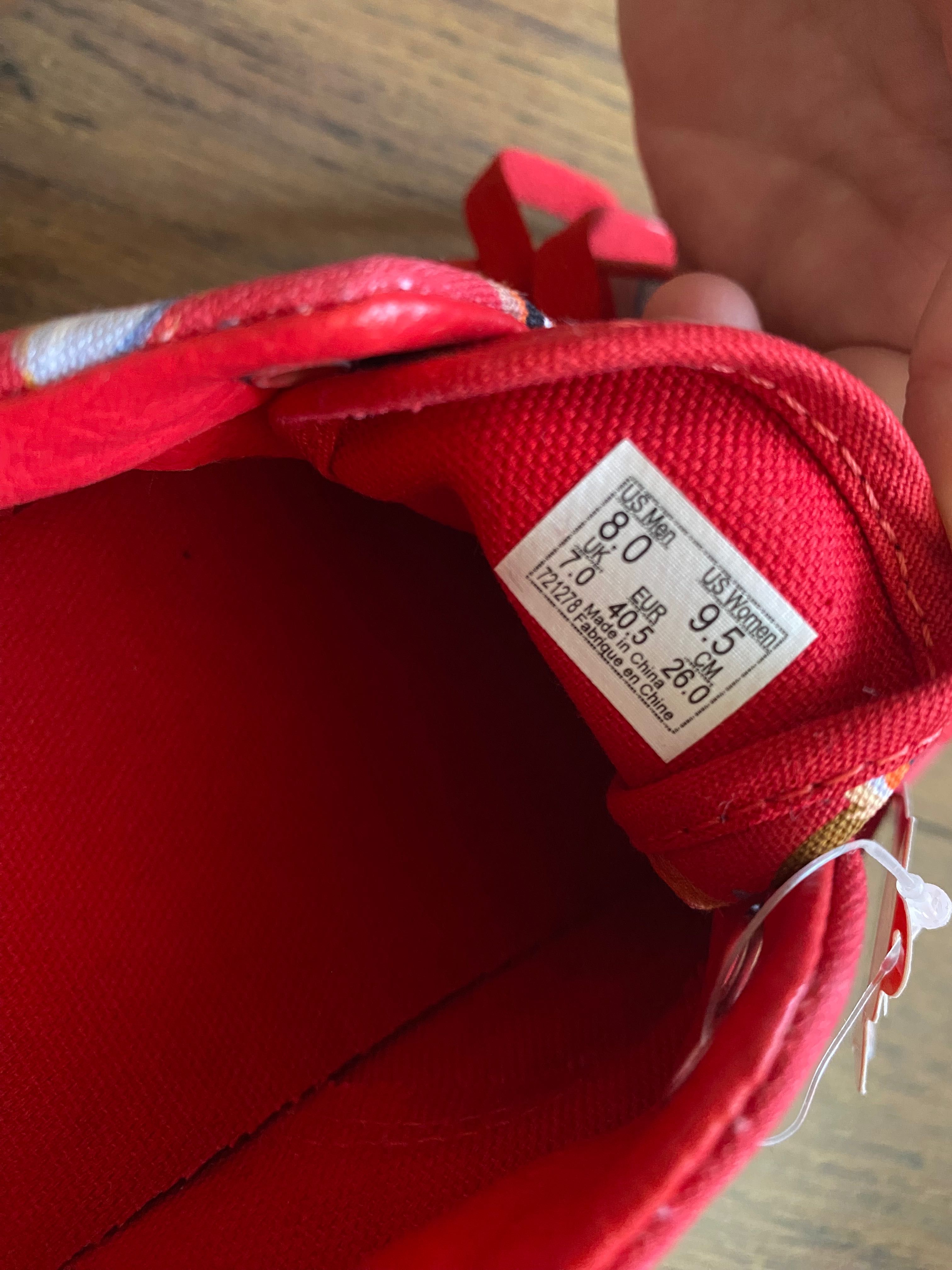 Продам слипоны Vans