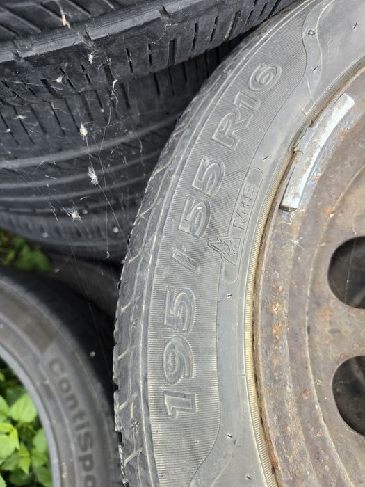 Set 4 anvelope/cauciuc/roti 195/55R16(iarna)