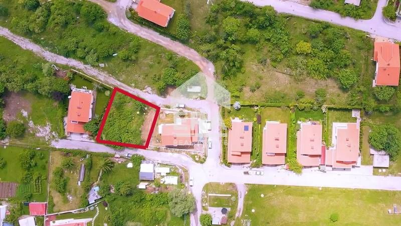 Продава се Парцел в с. Бистрица, Област София-град - 545 кв.м за 300 €/кв.м - Снимка #1