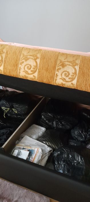 Нова тапицирана спалня с повдигащ механизъм