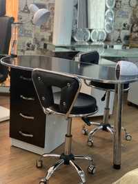 Маникюрный стол для парикмахеров