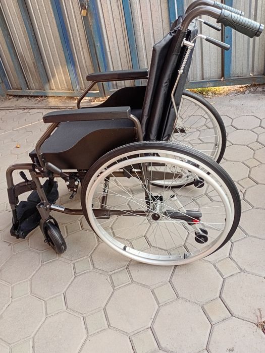 Кресло коляска для инвалидов Dos Optapedia