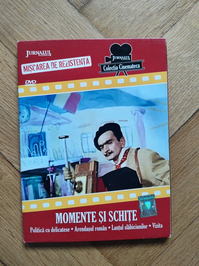 DVD Momente și schițe