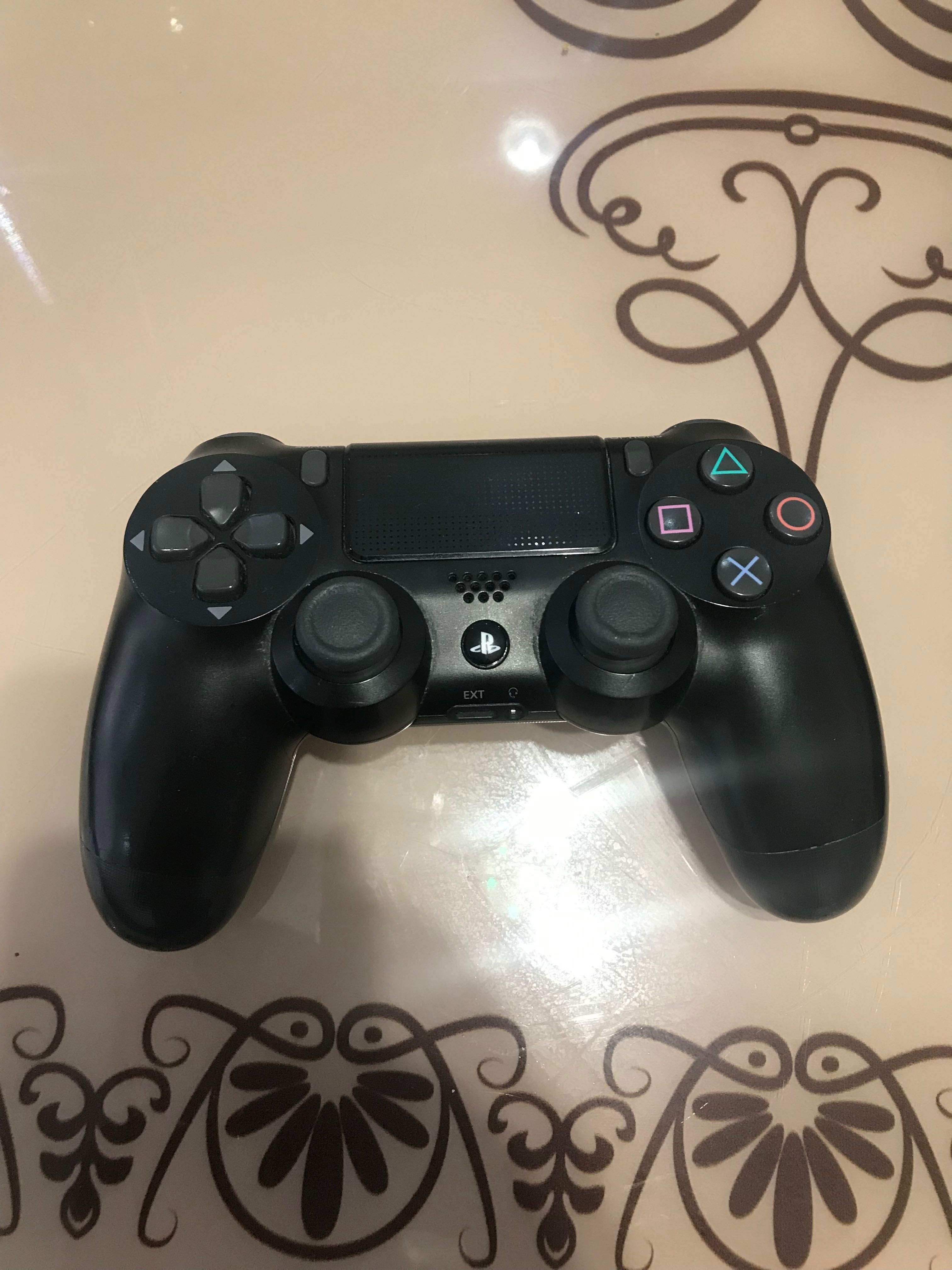 PS4 slim. 7 игри