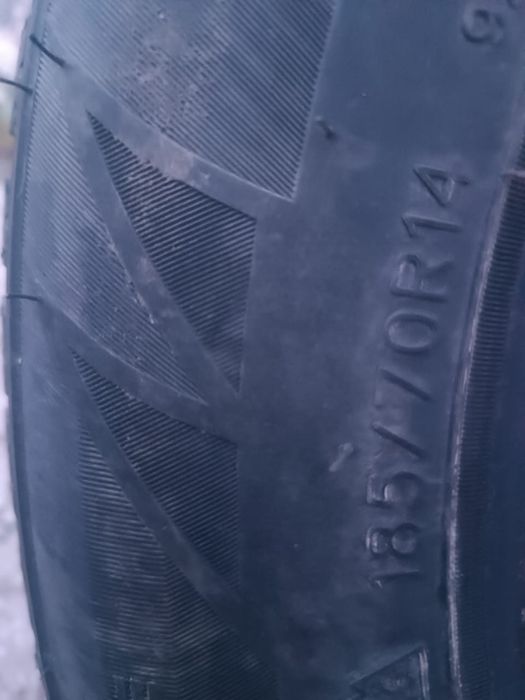 Шины зимние 185/70/14R