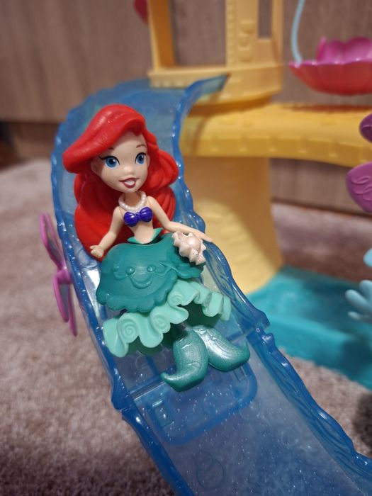 Комплект Disney Princess, Замъка на Ариел