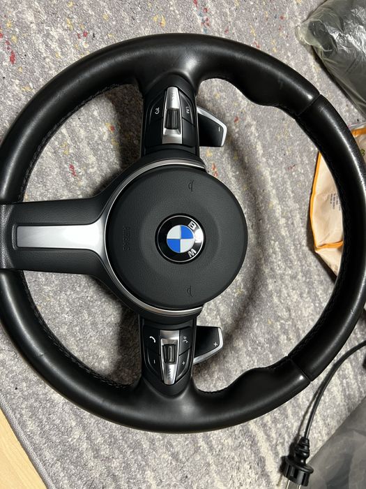 Vand volan bmw seria 1 2 3 4 f15 f16 f30 f20