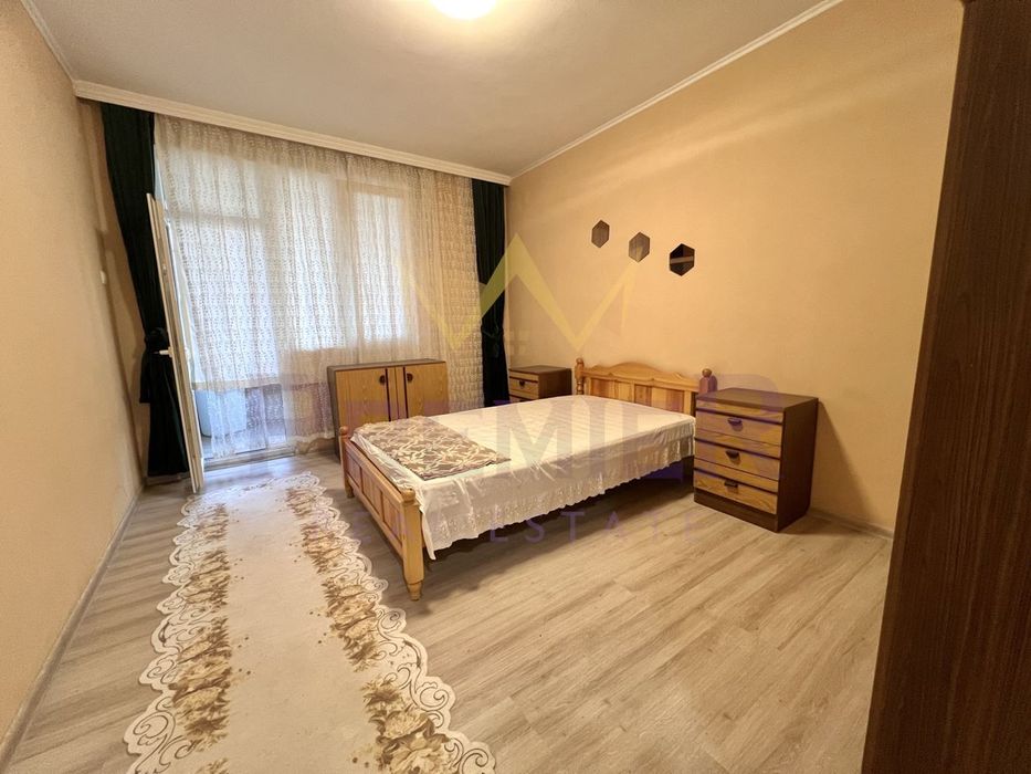 Дава се под наем Четиристаен апартамент в Варна, Трошево - 96 кв.м за 663 € - Снимка #9