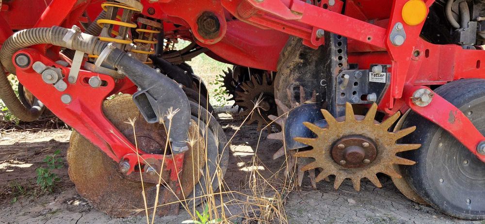 Semănătoare pneumatica de precizie VÄDERSTAD TEMPO TPF 8