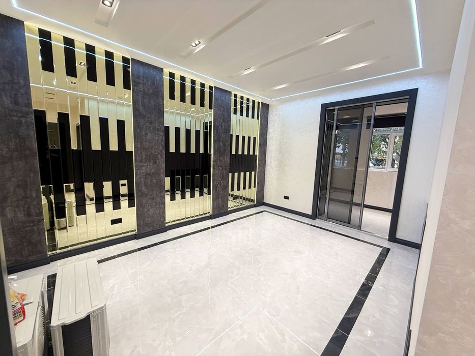 Аренда нежилое помещение ул Шоторуставилли 4 комнатная