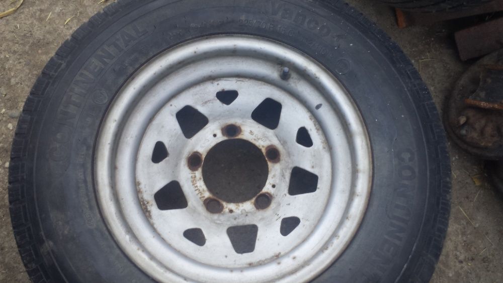 JANTE ARO, IVECO, FORD, DACIA Papuc R 14 , 3 prezoane