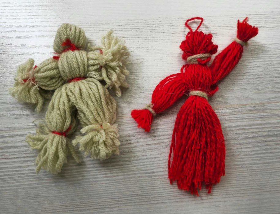 Готовые поделки в школу или детский сад.