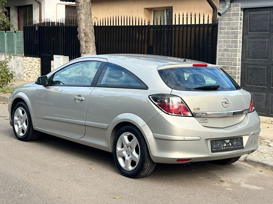 Opel astra H 1.6 benzină + Gas