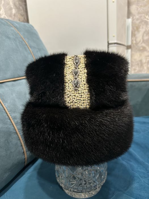 Продам норковую шапку