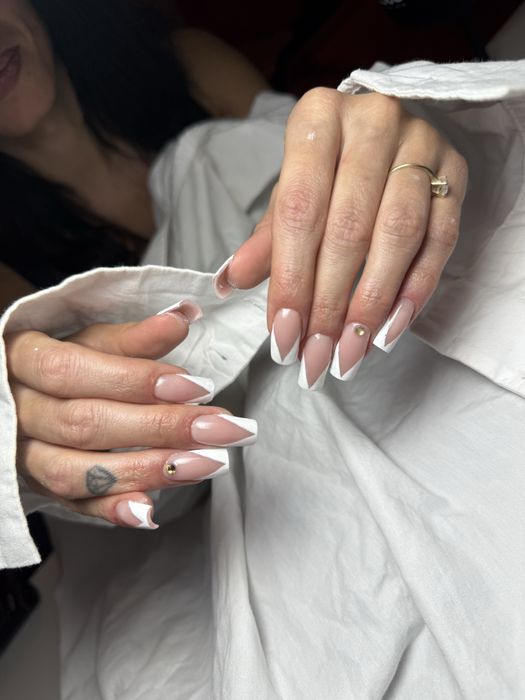 Unghii cu gel / semi / pedi / tipsuri reutilizabile Vitan