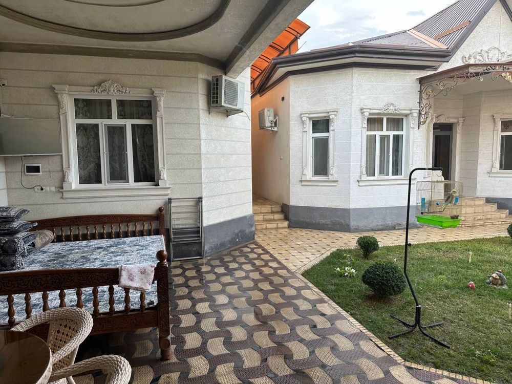 Бектемирский район 4,5 Соток 6 комнаты