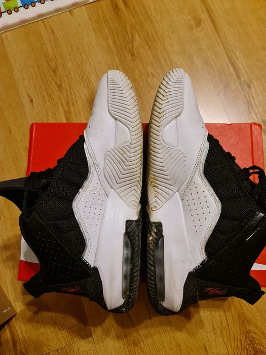 Jordan Stay Loyal 43|9.5 US