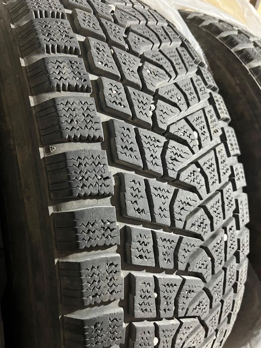 Зимние шины triangle 265/65/r17 б/у