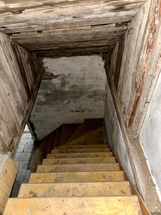 Продается дом с участком