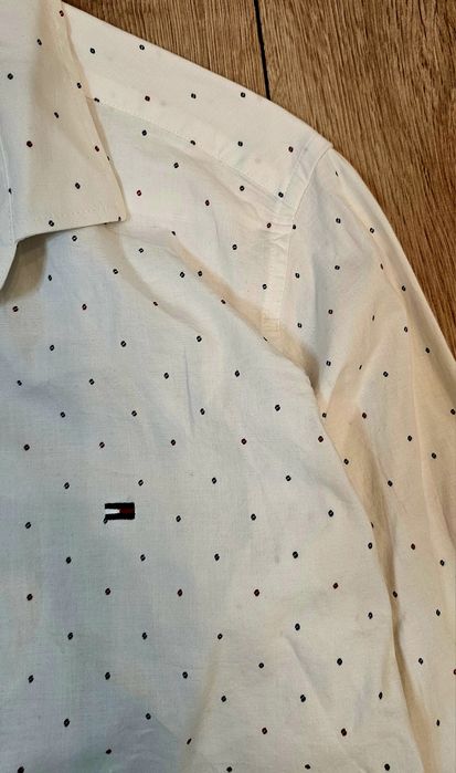 Cămașă Tommy Hilfiger alba , marimea XL noua