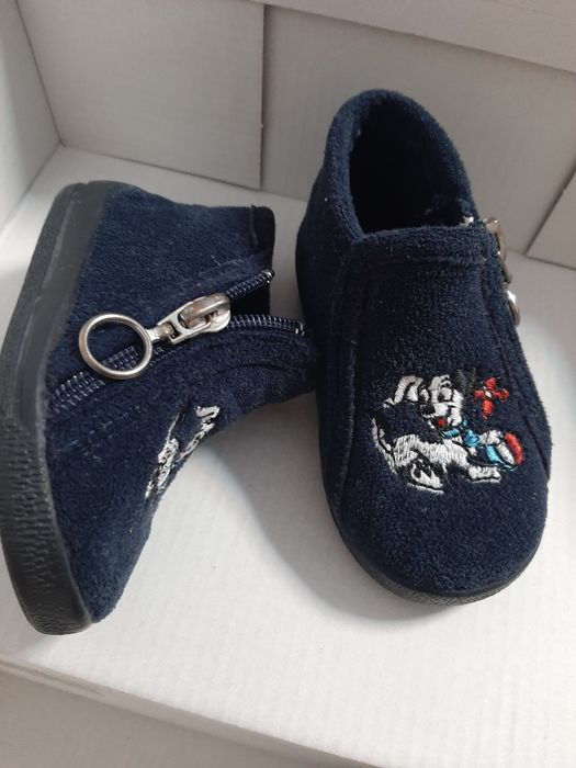 Обувь для детей.