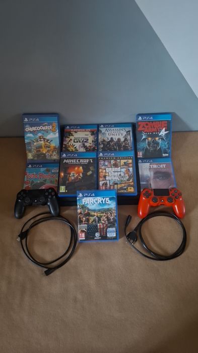 PS4 Pro 1Tb + 2 Controllere + 9 jocuri
