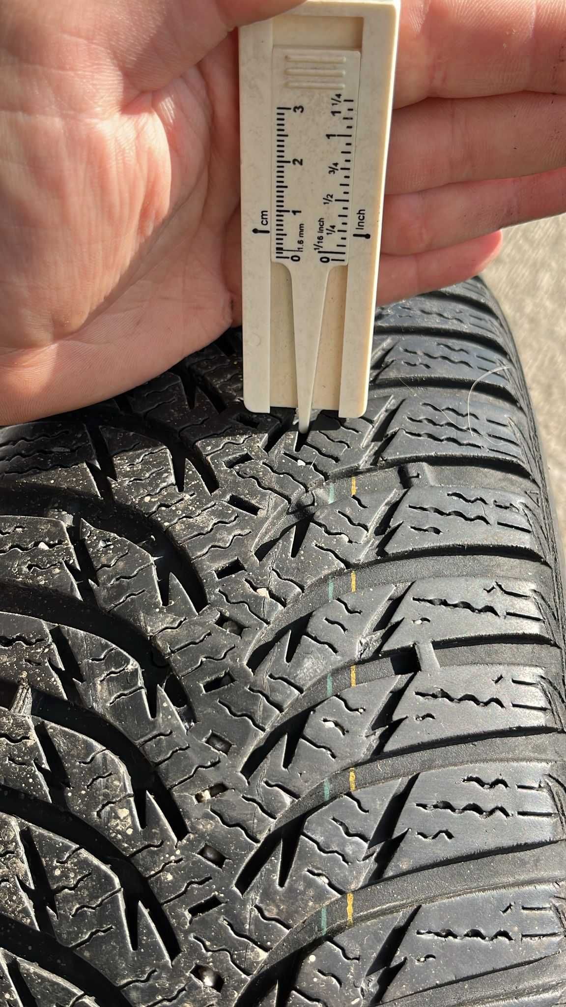 Anvelope Kumho WinterCraft 165/65 R14
