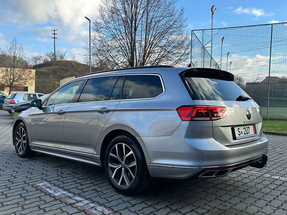VW Passat B8/Model Nou/2022/R-Line/2.0Tdi 150cp/DSG/Virtual/LED/Navi/