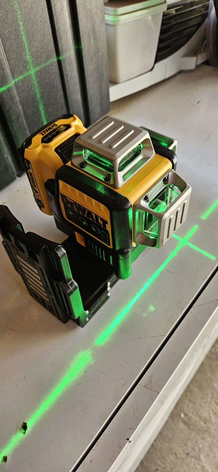 Laser Dewalt DCE 089G 3×360° verde