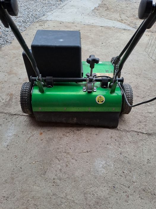 Scarificator gazon