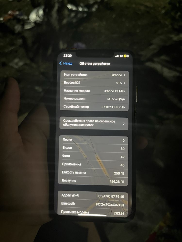 Apple xs max gold