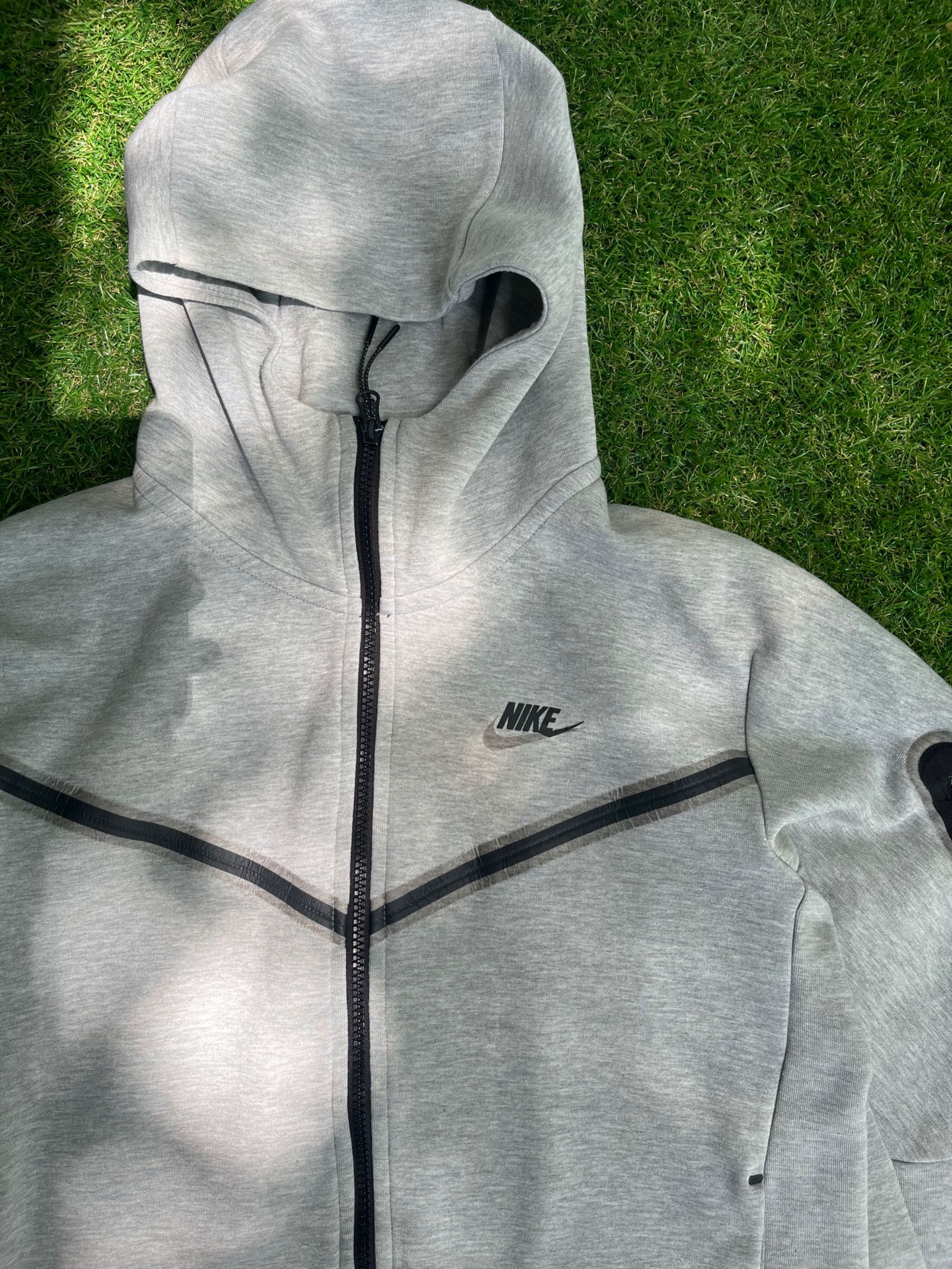 Мъжко горнище : NIKE TECH FLEECE