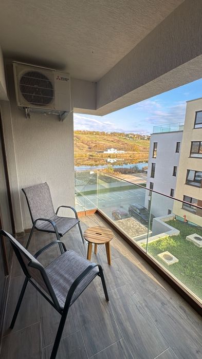 DE ÎNCHIRIAT: Apartament 1 camera, 40 mp decomandat, bloc 2025, et 1